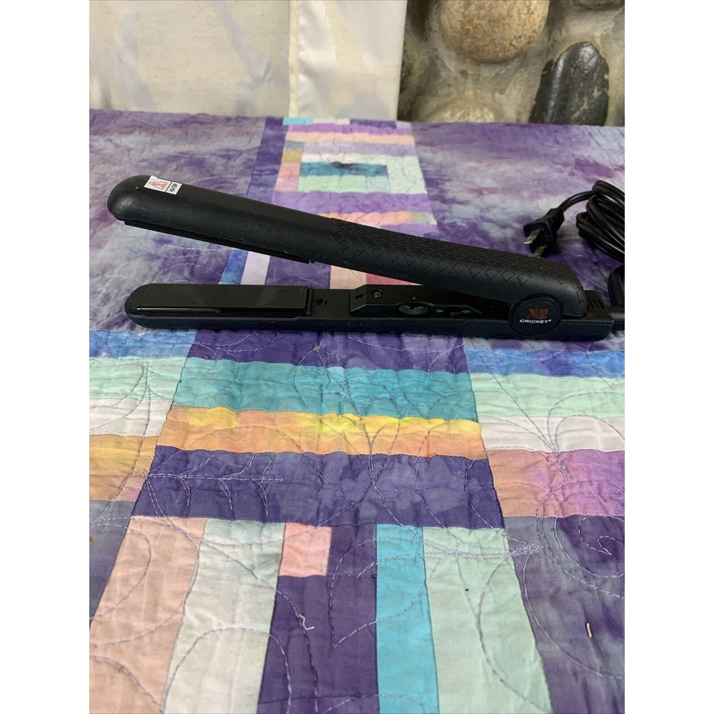 Cricket X2 LN-50B Straight Crazy Ceramic Straightening Iron  Cricket *Works